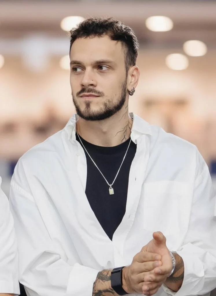 Преподаватель Владислав Ушаков